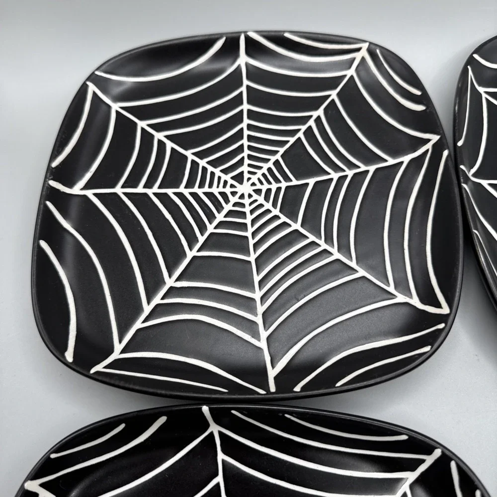 Pottery Barn Halloween Plates Set 4‎ Spiderweb Spider Web Dessert Salad Side
